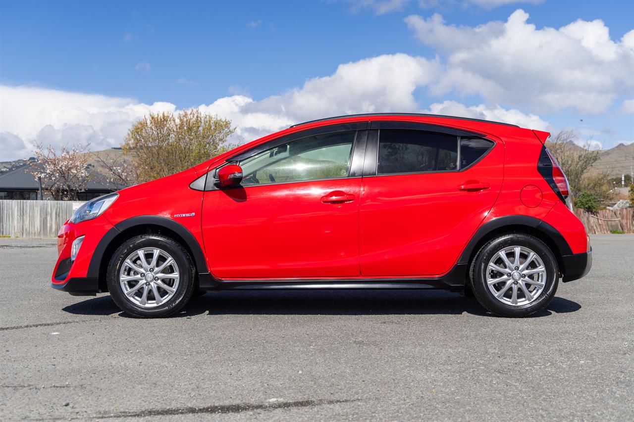 2016 Toyota AQUA