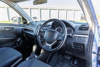 2014 Suzuki Swift - Thumbnail
