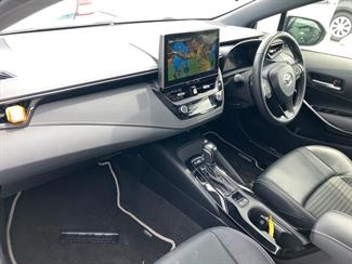 2023 Toyota Corolla - Thumbnail