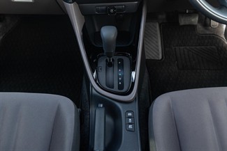 2020 Toyota Yaris - Thumbnail
