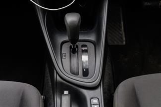 2020 Toyota Yaris - Thumbnail