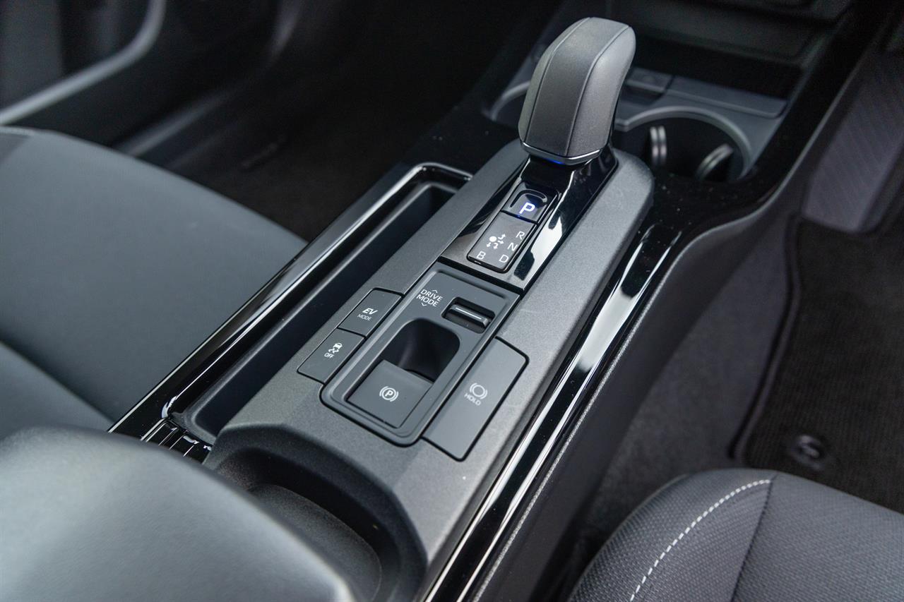 2024 Toyota Prius