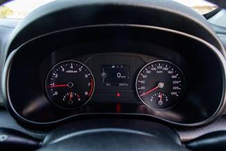 2016 Kia Sportage - Thumbnail