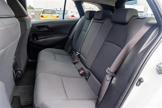 2019 Toyota Corolla - Thumbnail