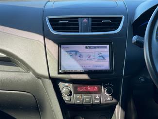 2016 Suzuki Swift - Thumbnail