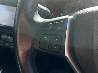 2016 Suzuki Swift - Thumbnail