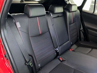 2021 Toyota RAV4 - Thumbnail