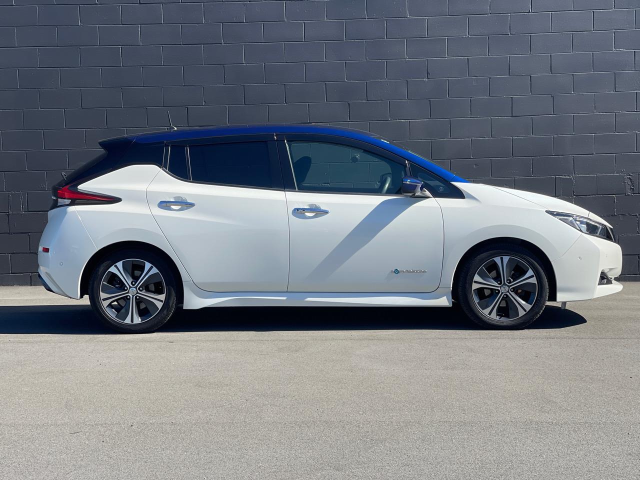 2017 Nissan LEAF