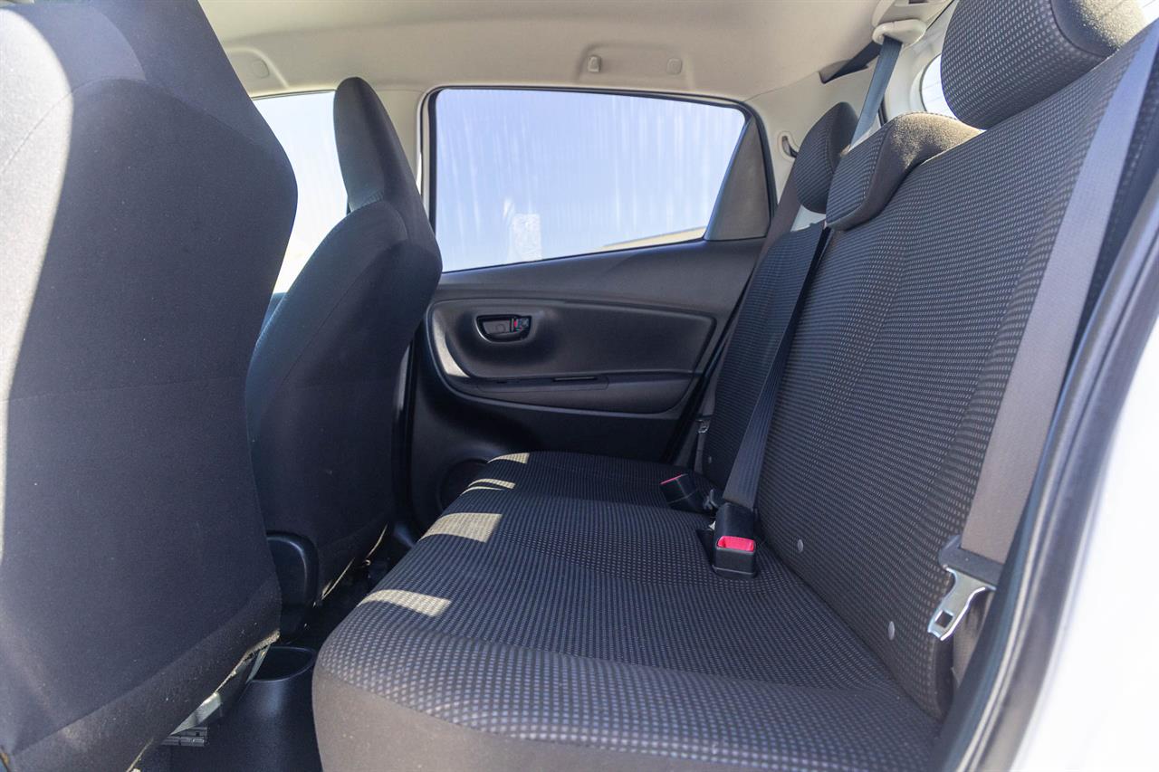 2015 Toyota Vitz