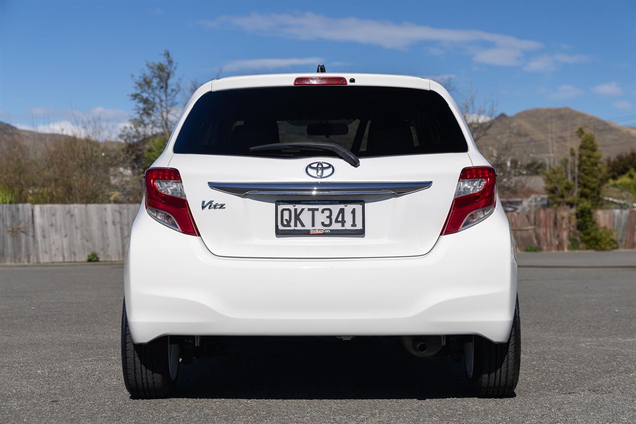 2015 Toyota Vitz