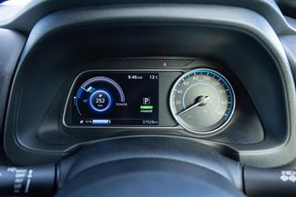 2023 Nissan LEAF - Thumbnail