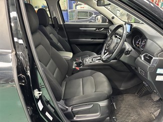 2017 Mazda CX-5 - Thumbnail