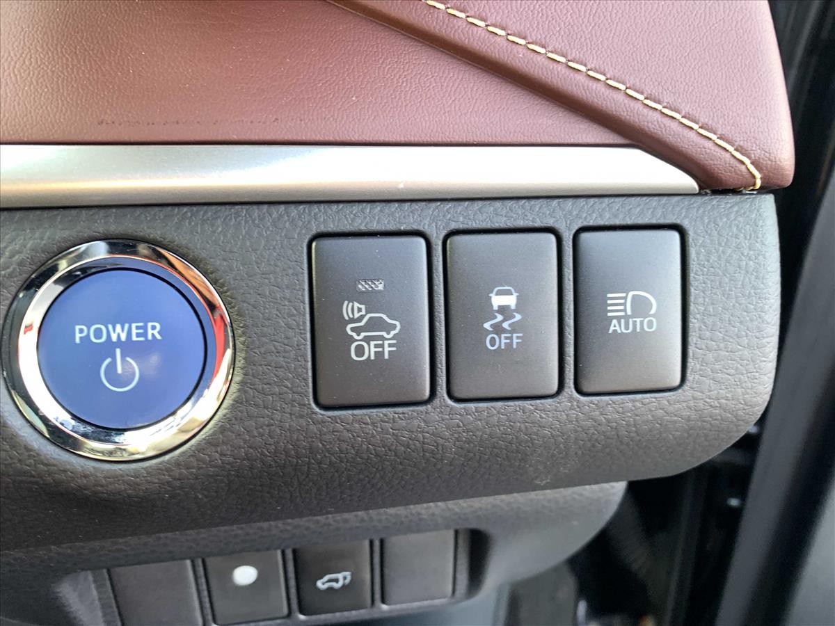 2014 Toyota Harrier