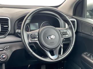 2016 Kia Sportage - Thumbnail