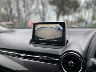 2015 Mazda Demio - Thumbnail