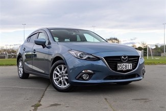 2015 Mazda Axela - Thumbnail