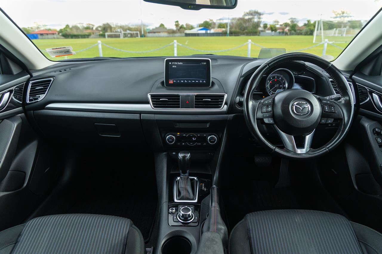 2015 Mazda Axela