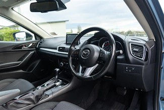 2015 Mazda Axela - Thumbnail