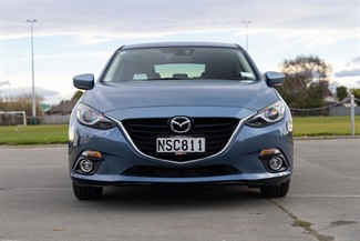 2015 Mazda Axela - Thumbnail