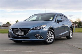 2015 Mazda Axela - Thumbnail