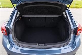 2015 Mazda Axela - Thumbnail