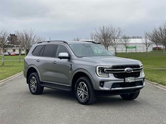 2023 Ford Everest - Thumbnail