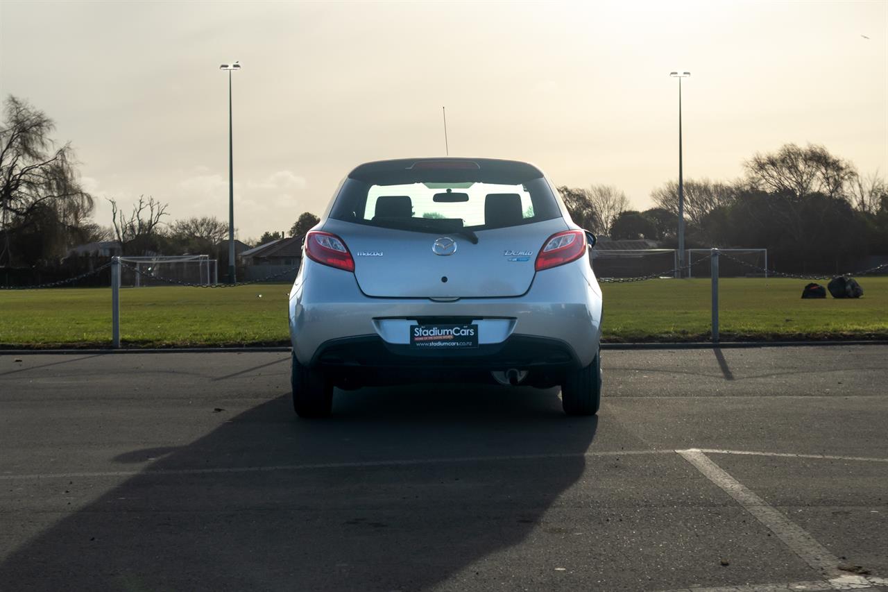 2012 Mazda Demio