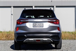 2021 Kia Seltos - Thumbnail