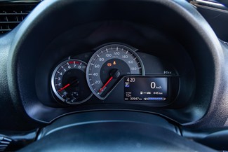 2015 Toyota Vitz - Thumbnail