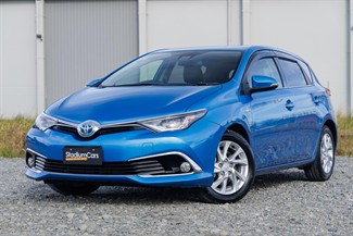 2016 Toyota Auris - Thumbnail