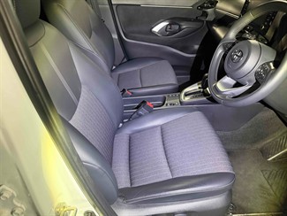 2024 Toyota Yaris Cross - Thumbnail