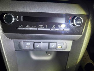 2024 Toyota Yaris Cross - Thumbnail