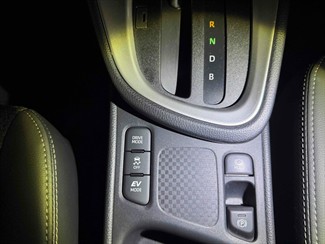 2024 Toyota Yaris Cross - Thumbnail