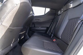 2019 Toyota C-HR - Thumbnail