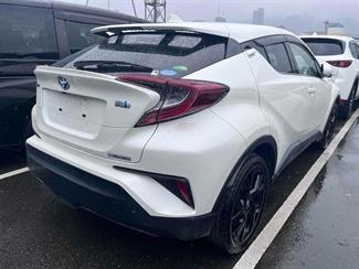 2019 Toyota C-HR - Thumbnail