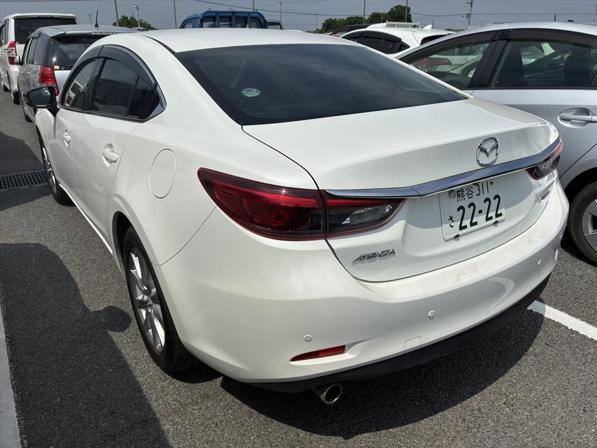 2016 Mazda Atenza