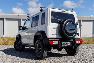 2025 Suzuki Jimny - Thumbnail