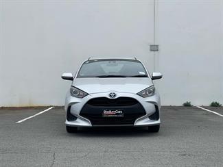 2021 Toyota Yaris - Thumbnail