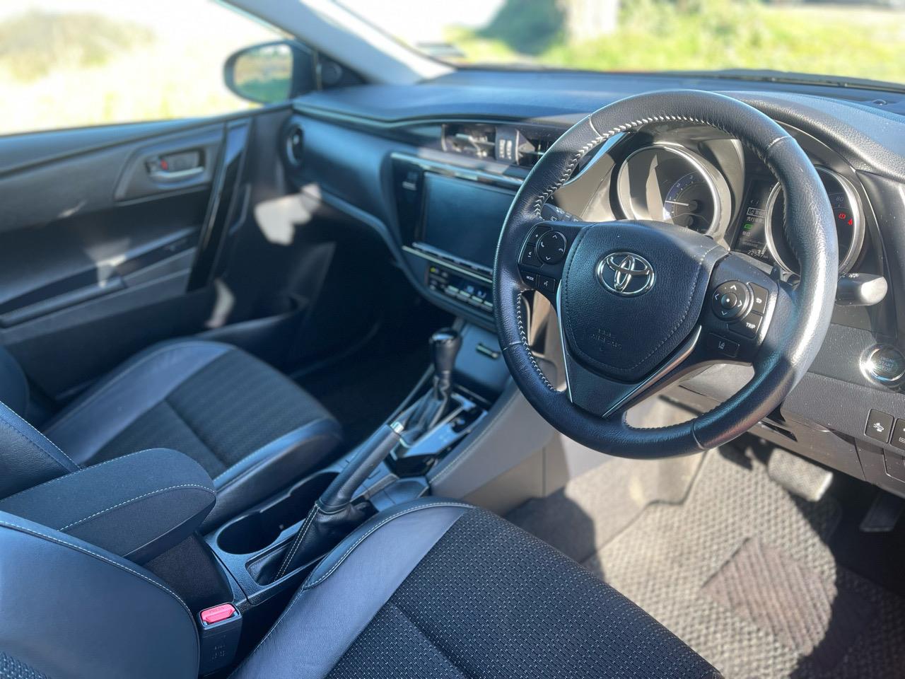 2017 Toyota Auris