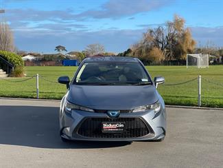 2019 Toyota Corolla - Thumbnail