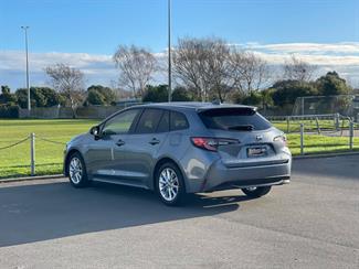 2019 Toyota Corolla - Thumbnail