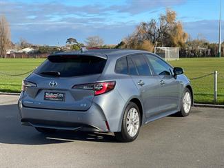 2019 Toyota Corolla - Thumbnail