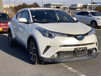 2017 Toyota C-HR - Thumbnail