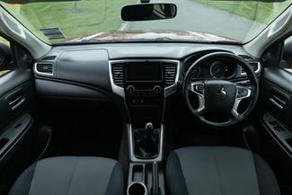 2019 Mitsubishi Triton - Thumbnail
