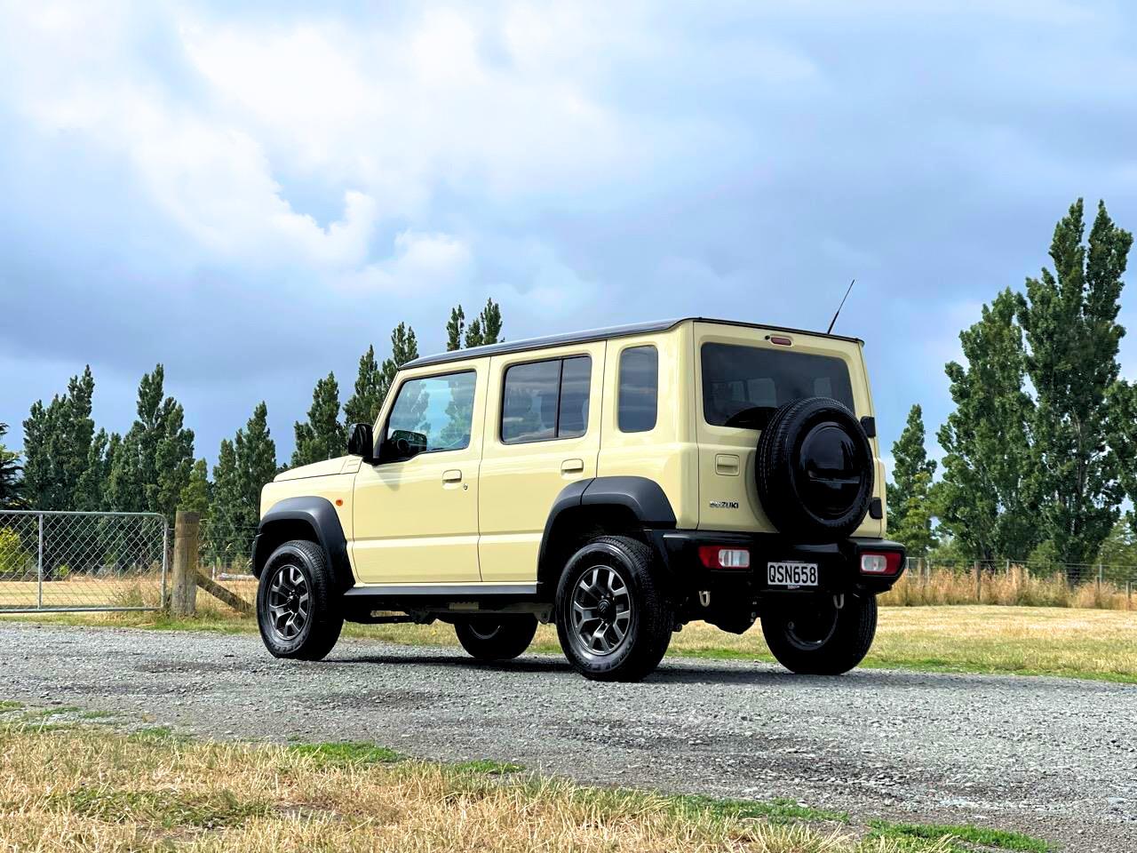 2024 Suzuki Jimny
