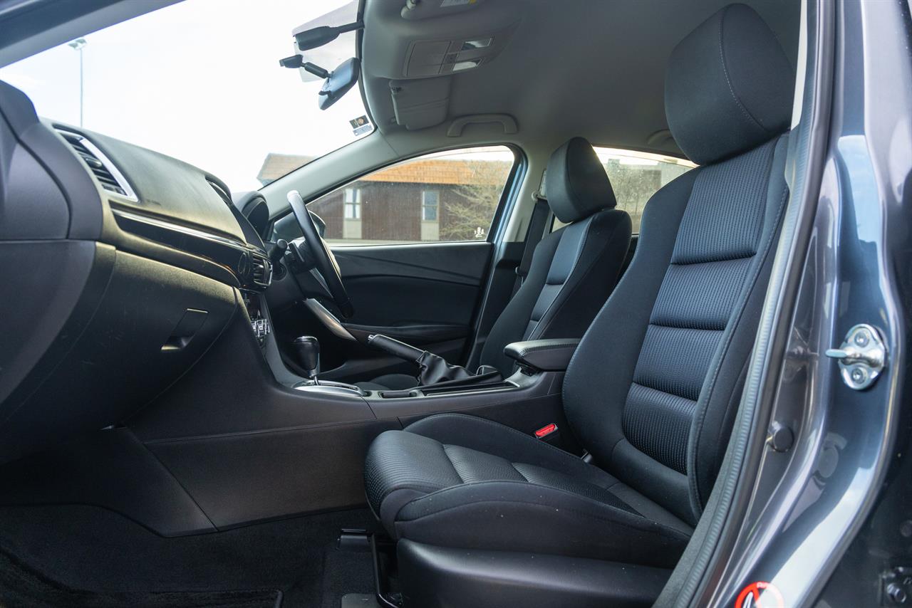 2013 Mazda Atenza