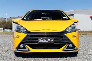 2013 Toyota AQUA - Thumbnail