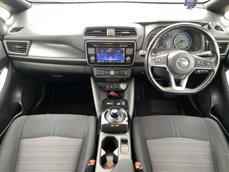 2019 Nissan LEAF - Thumbnail