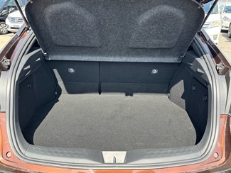 2017 Toyota C-HR - Thumbnail