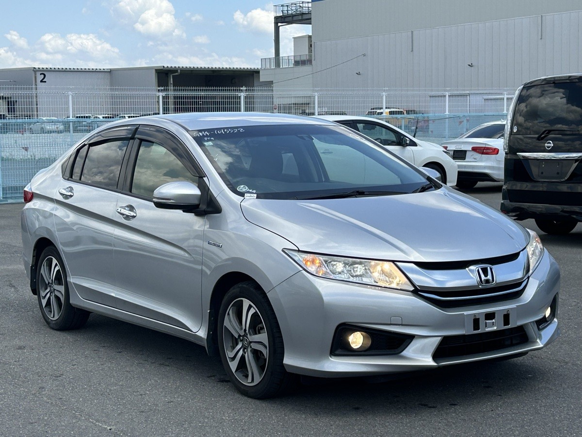 2015 Honda GRACE